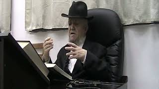 הנשמות המגולגלות במזון | השידור השבועי ממרן זצוק"ל על הלכות ברכת המזון (מוסדות כיסא רחמים) - התמונה מוצגת ישירות מתוך אתר האינטרנט יוטיוב. זכויות היוצרים בתמונה שייכות ליוצרה. קישור קרדיט למקור התוכן נמצא בתוך דף הסרטון