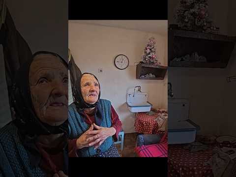 Kad baki Mirjani date poklon, njena radost je bez granica!#shorts