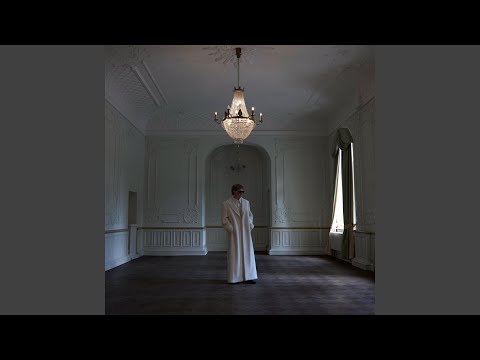 Sinfoniaa - Isac Elliot