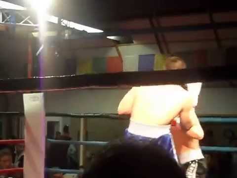 Daniel Neufeld vs. Muhammad Omeirat Boxen Round 2-3/3