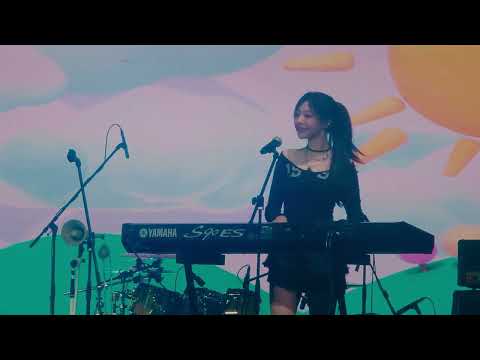 유스웨이브 내이름 맑음 히나 직캠