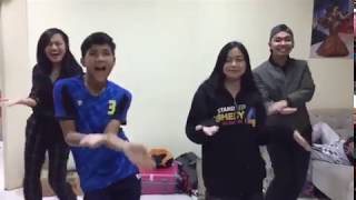 Download lagu Asikkk menari bareng Zam Ryzam | Rara | Jirayut | Jamila | DAA4 mp3 Download lagu Asikkk menari bareng Zam Ryzam | Rara | Jirayut | Jamila | DAA4 mp3