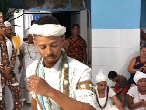 Candomblé - Rum de Ossain / Ossaim - Amadocy de 4 Yawôs no Ofá Kìfãngüêwágìdèràn