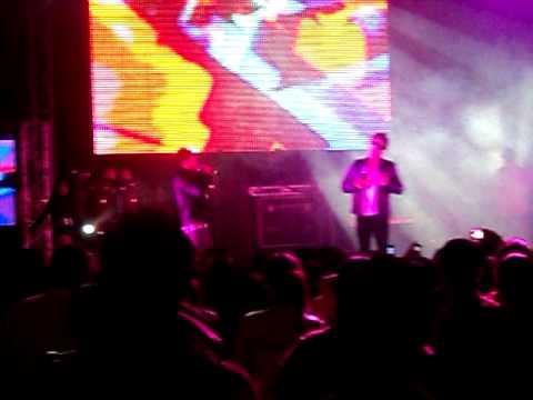 Gustavo & Rein "Los Nene "- tu me encantas niña - en concierto (Cd.Bolivar)