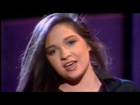 Rachel Sweet - Then He Kissed Me/Be My Baby (TopPop 01/06/1981) Music Video
