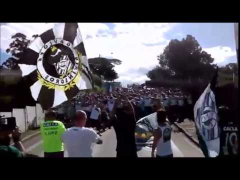 GAVIÕES ALVINEGROS - CHEGANDO NO SCARPELLI