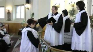 preview picture of video 'INŠTALÁCIA zborovej farárky Mgr. Kataríny Kmecovej  (Pliešovce 26.november 2011)'