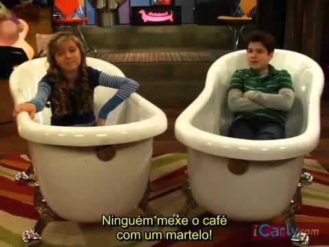 Milk vs Hammers - Random Debates (Legendado)