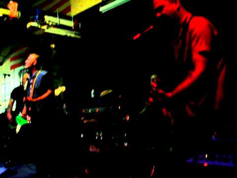 THE TRAMPLERS- lonesome on the inside