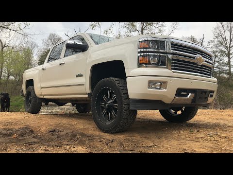Rough Country 3.5” Lift Silverado Sierra (2014)