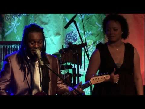 Circo Marimbondo - Walmir Borges (Autores: Milton Nascimento / Ronaldo Bastos)