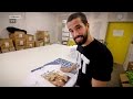 Mit Nils Teixeira An Der T Shirt Druckmaschine