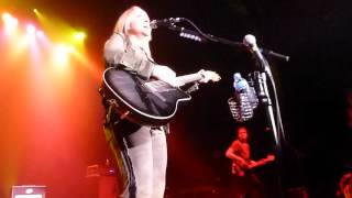 Melissa Etheridge - Lucky, Melbourne 15 July 2012