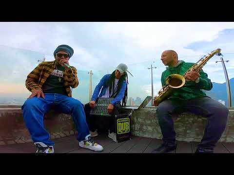 Sampling Dub Ft. Ras Jahonnan "Let Jah Arise" Live Dub Session with Jairo Sax