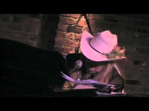 Ronee Blakley - "Need A New Sun Rising" at The Bitter End NYC 10/13/2010