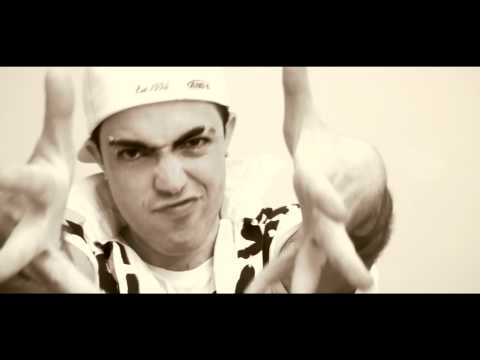 TUS "LIGO PIO PANO APTO MIDEN" VIDEOCLIP