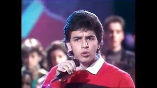 Download lagu Glenn Medeiros - Nothing's Gonna Change My Love For You  Childéric 10 02 1988 France 5 mp3