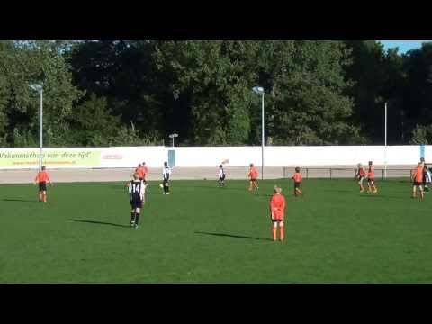 Jong Holland D2 - Kolping Boys D3 28-09-2013