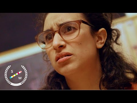 afbeelding DOUGHNUT | Things Quickly Sour in an Improv Group