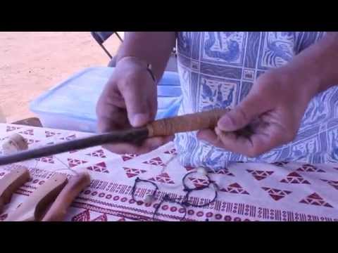 マスターウッドカーバー キース・マイレ (Master Wood Carver Keith Maile)