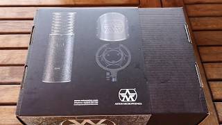 Video thumbnail for UNBOXING - Aston Spirit Black Bundle by pirriporra