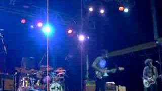 Dirty Pretty Things - Doctors & Dealers (Live)