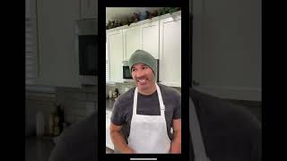 Download lagu Cooks wear DIAPERS?? #shorts mp3 Download lagu Cooks wear DIAPERS?? #shorts mp3