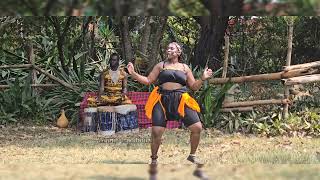 Black  orange Outfit Africa Traditional beautiful dance