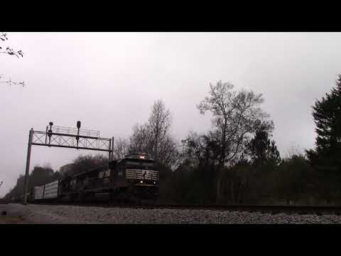 NS 6928 and NS 6979 lead an eastbound local freight through CP Ardrey