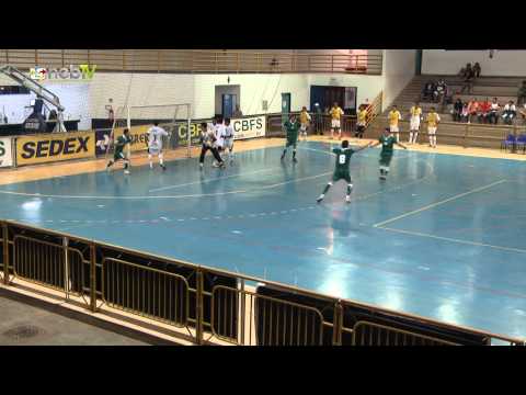 Goiás vence o Peixe e pode ser campeão com um empate