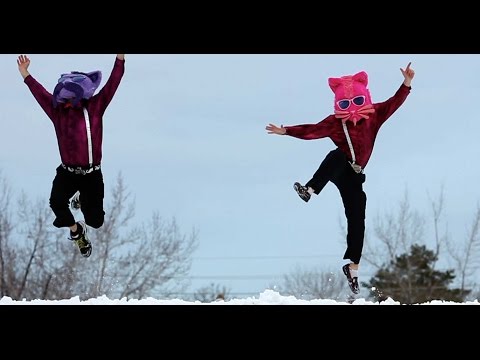 Fuzzi Kittenz - dumBass (Official Music Video)