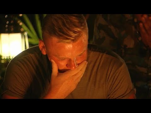 Hoe reageert Kevin op de kampvuurbeelden?  - TEMPTATION ISLAND