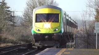 preview picture of video 'Mk4 Intercity train + 201 Class Loco - Monasterevin Station, Kildare'