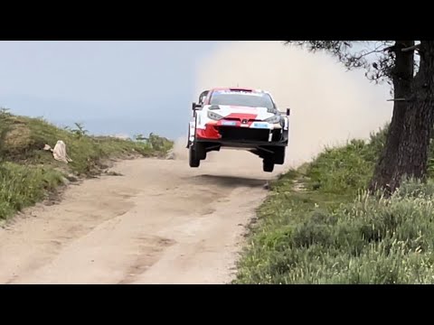 WRC 2022:Rally de Portugal Saturday-Jump & Show