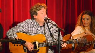 Shawn Camp performs &quot;Sis Draper&quot; at Mary &amp; Friends