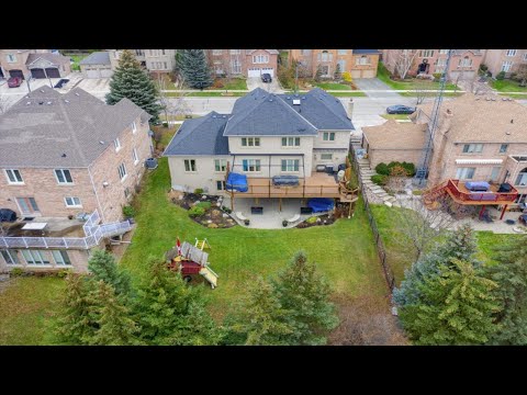 398 Vaughan Mills Rd in Vaughan, ON | Lino Arci Team 416-571-2724