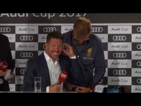 Lost in translation - Klopp helps out Simeone at press conference