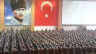 preview picture of video '92/4 Kütahya Hava Er Eğitim Tugay Komutanlığı Yemin Töreni'