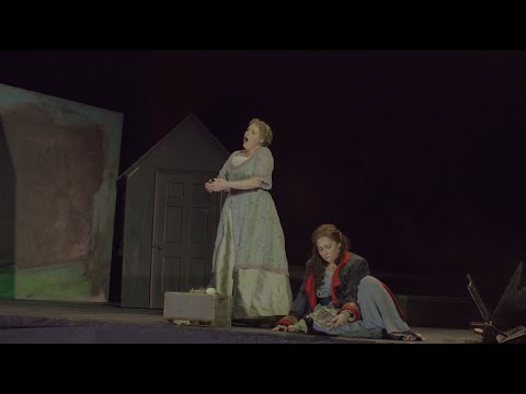 ELEKTRA: "Ich kann nicht sitzen" | Erin Wall