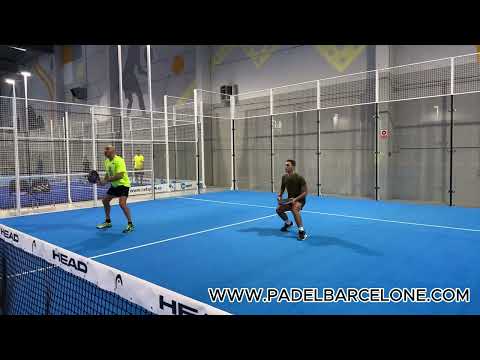 Samuel en stage de padel à Barcelone