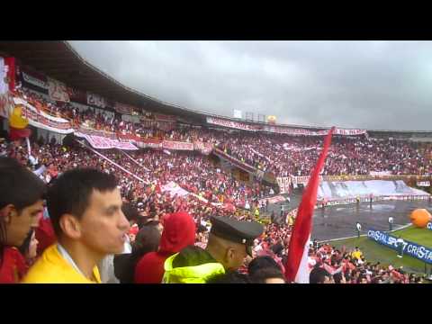 "No son bogotanos" Barra: La Guardia Albi Roja Sur &bull; Club: Independiente Santa Fe