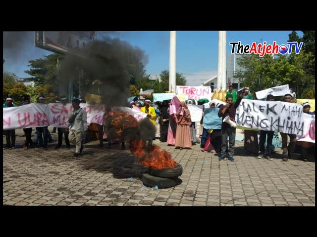 Mahasiswa GEMPA Demo Cabut Mandat Wali Nanggroe Malik Mahmud