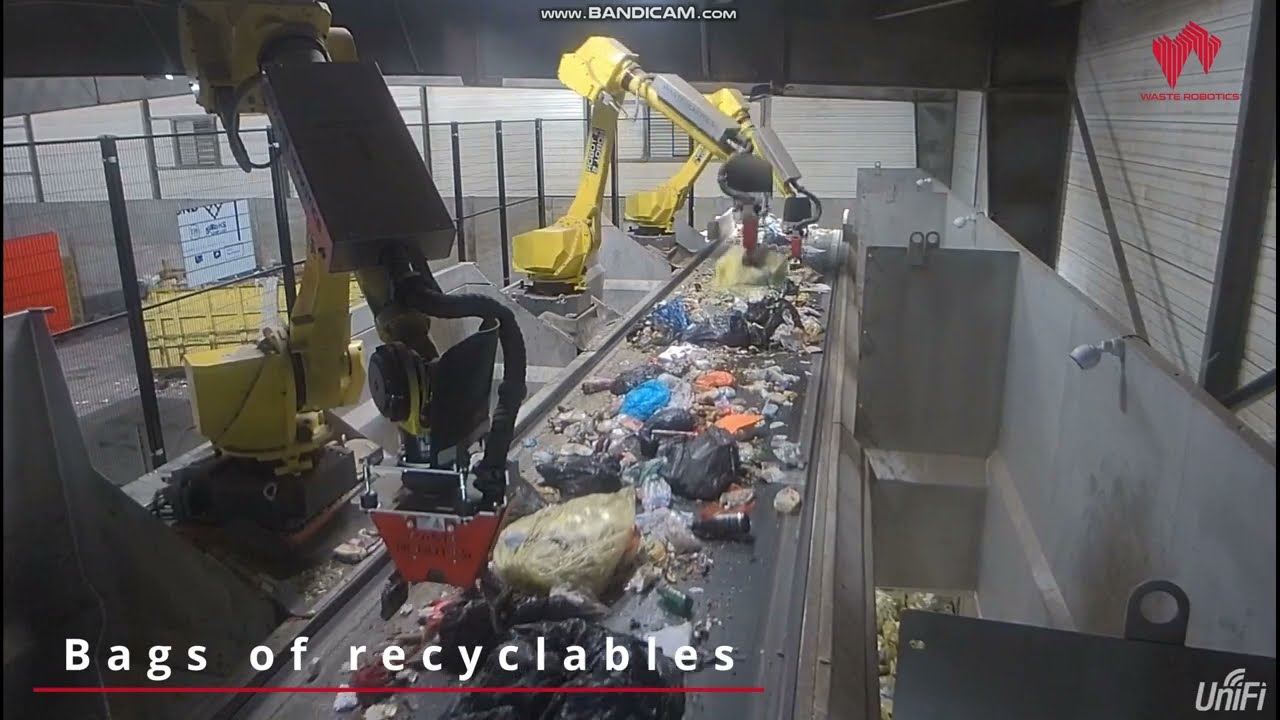 Bags sorting robot using AI