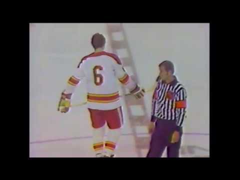 1976 10 15  Penguns at Flames