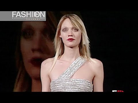GIORGIO ARMANI Fall 2003 2004 Milan - Fashion Channel