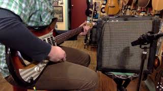 Video thumbnail for 1960s Harmony H400 1x8" tube amplifier by Jake Wildwood & Co