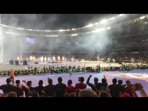 Dua Lipa in the champions league final ‘kiev’