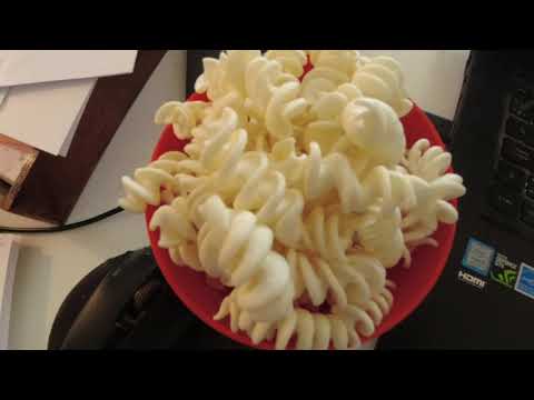 MongoTV_11575 - Del 1 - SPISER SKÅL CHIPS TIRSDAG AFTEN EN FLOT SOLRIG FORÅRSDAG 2023