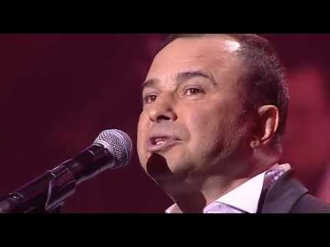 Віктор Павлік - Кохайте жінку (Live)