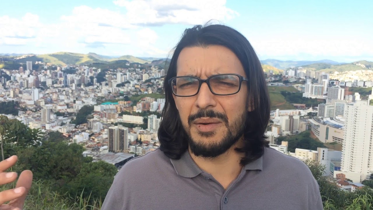 Imagem: Professor e poeta fala sobre como os slams despertam os alunos para a literatura